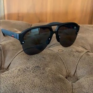 GUCCI AVIATOR SUNGLASSES